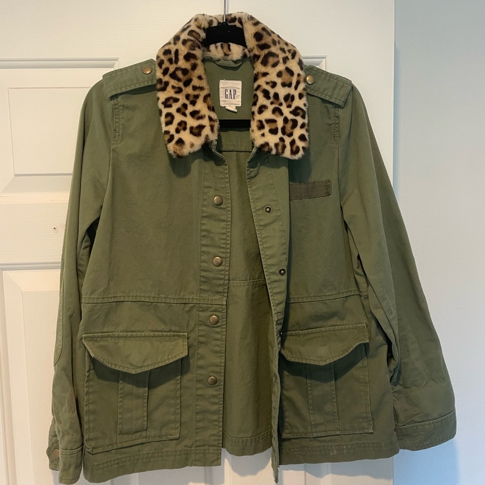 Gap cargo jacket